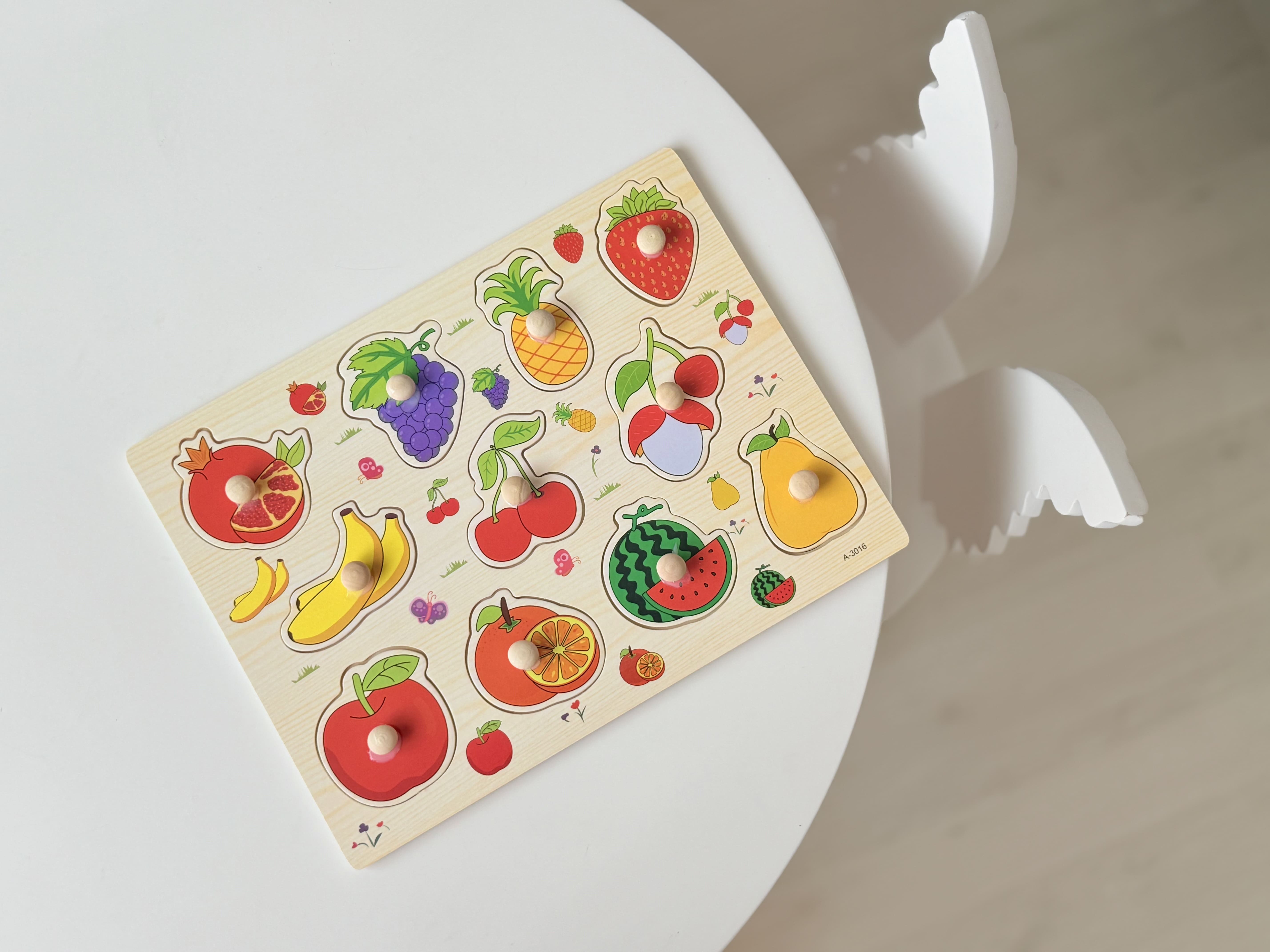 Puzzle Montessori din Lemn, Fructe 3 , 11Piese, Dimensiune 30x22.5 cm