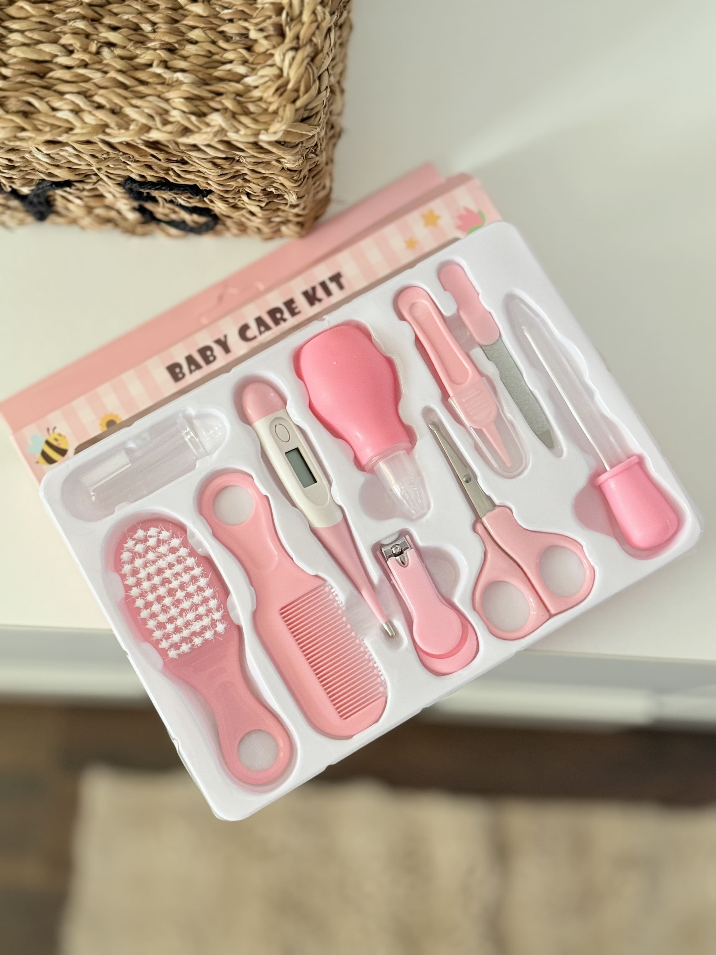 Set Pentru Ingrijire si Igiena a Bebelusilor, 10 Accesorii